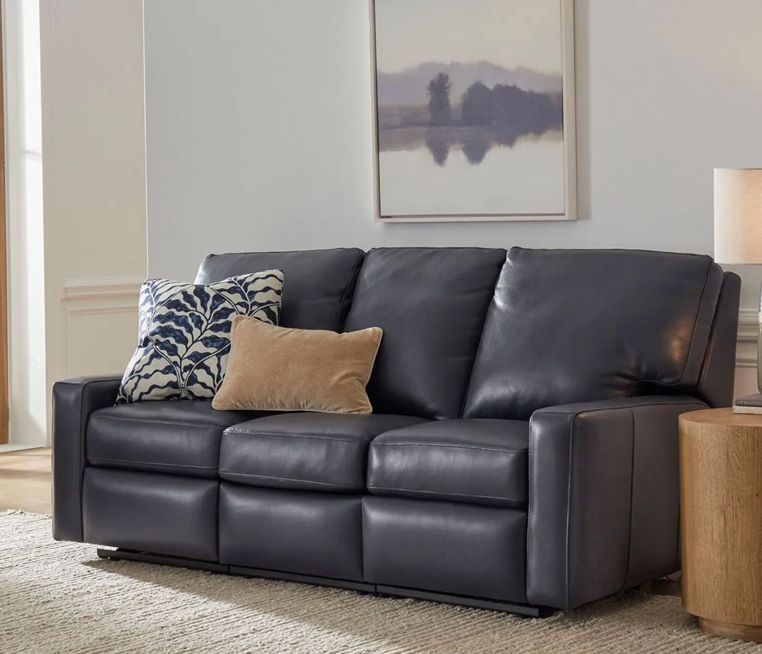 Cambridge Manual Reclining Sofa