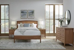 Middlebury Platform Queen Bed