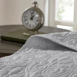 Quebec Reversible 3-Piece Coverlet Set - Full/Queen