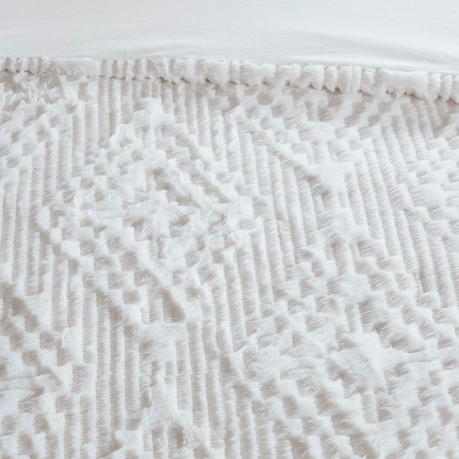 Teton 3-Piece Embroidered Plush Coverlet Set - Full/Queen